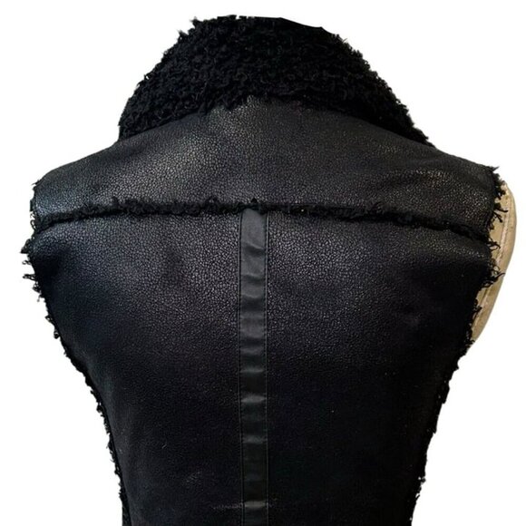 Forever 21 Faux Leather Shearling Fur Vest Jacket Black Small Rocker Sleeveless - Picture 8 of 12